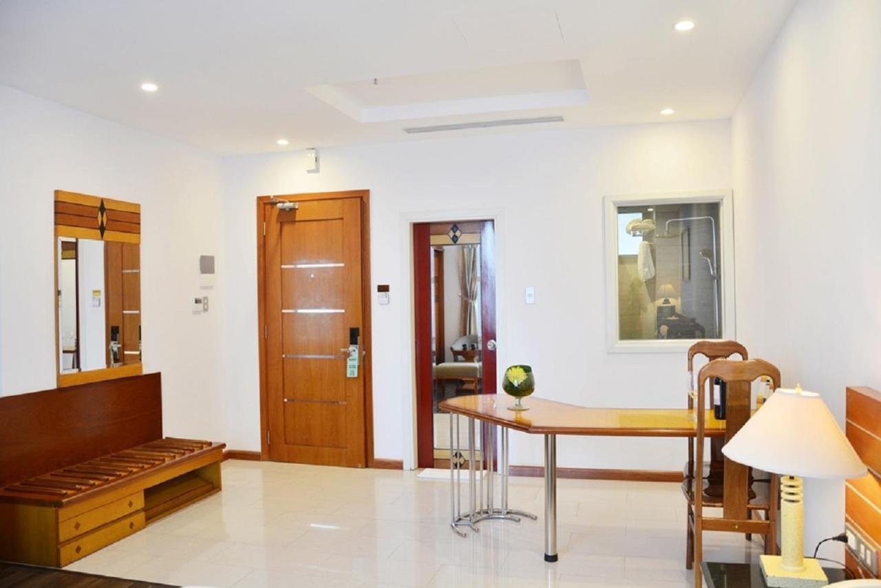 Richico Luxury Apartel Ocean Дананг Экстерьер фото
